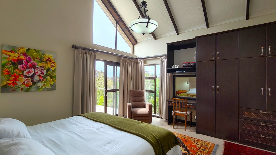 5 Bedroom Property for Sale in Num Num Cape Estate Western Cape